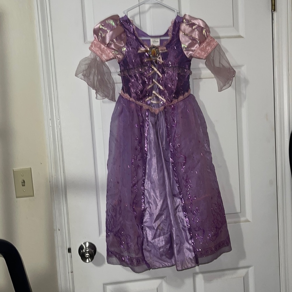 Little girls Disney tangled costume of Rapinzel
